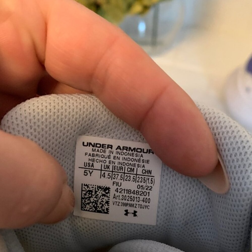 Under Armour Light Gray and Purple Athletic Shoes - Picture 5 of 8